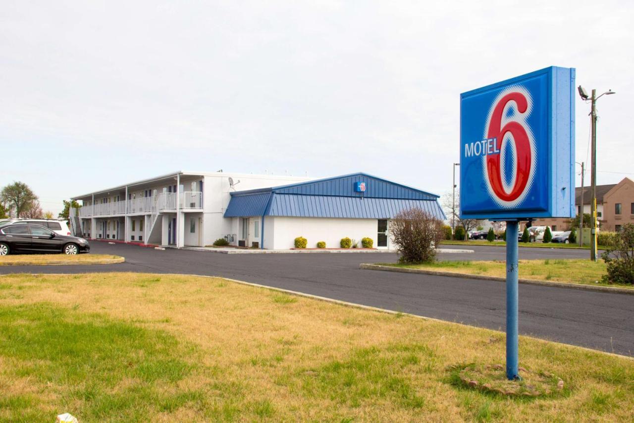 Country Yard Inn And Suites Sikeston Eksteriør billede
